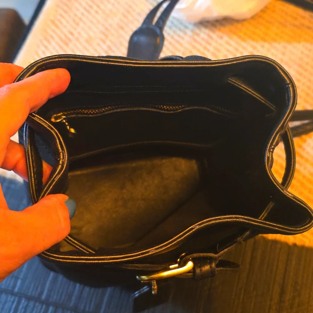 Coach Vintage Belted‎ Cornelia Sling Backpack - Picture 4 of 8